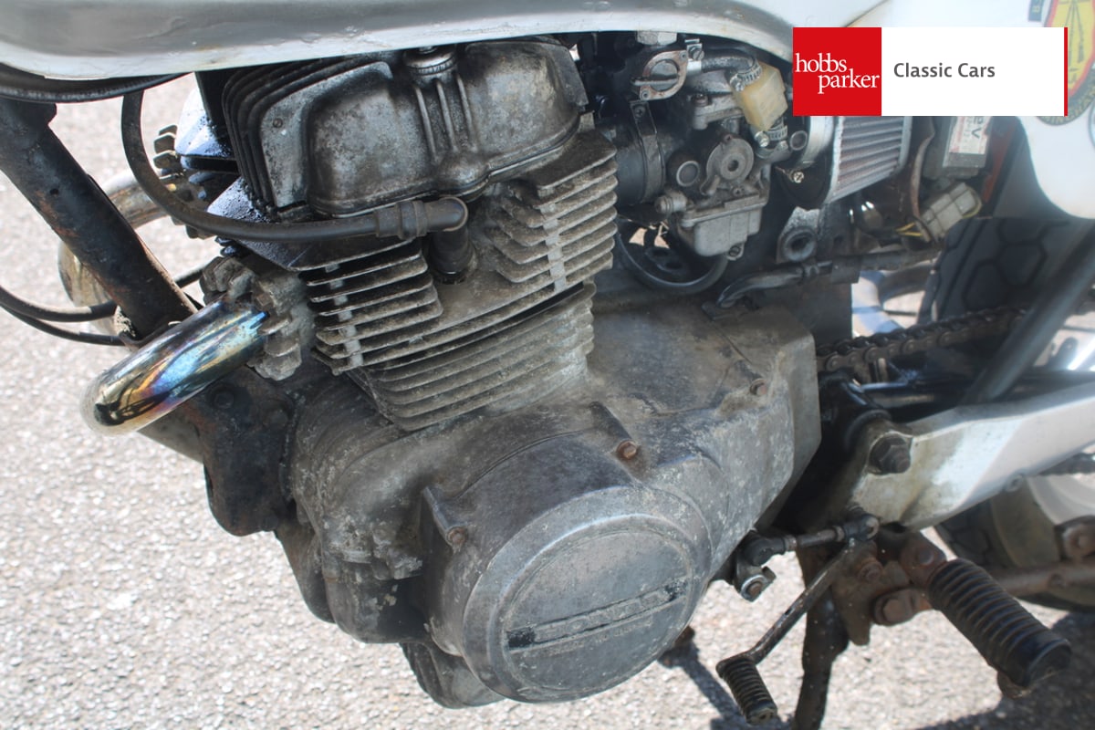 Honda CB250 Cafe Racer image 11